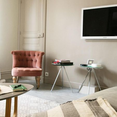 Eiffel Tower & Les Invalides - 1Br - Cityapartmentstay Paris Eksteriør billede