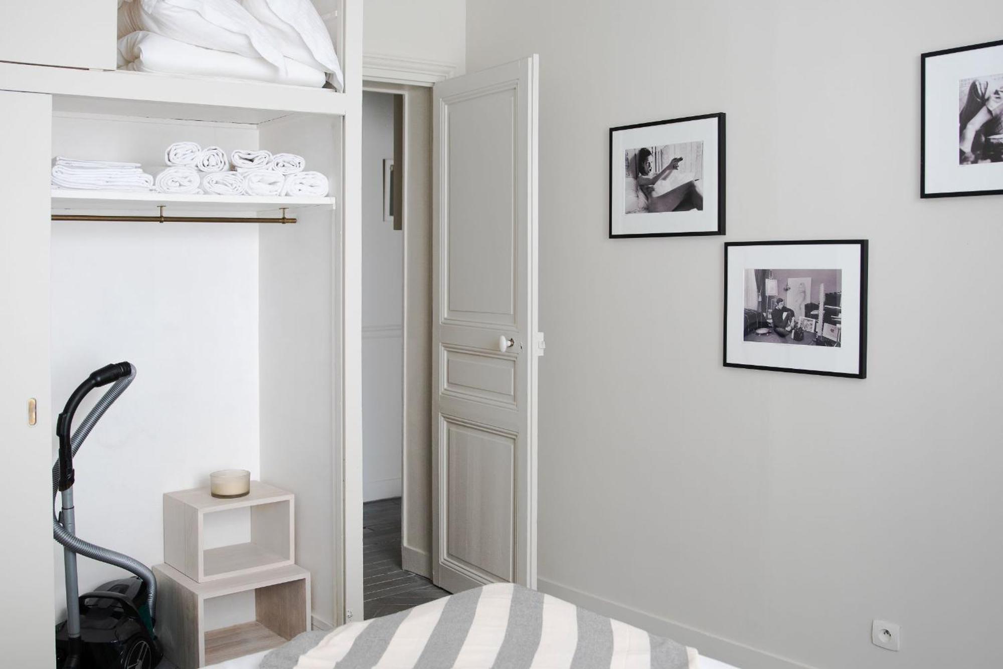 Eiffel Tower & Les Invalides - 1Br - Cityapartmentstay Paris Eksteriør billede
